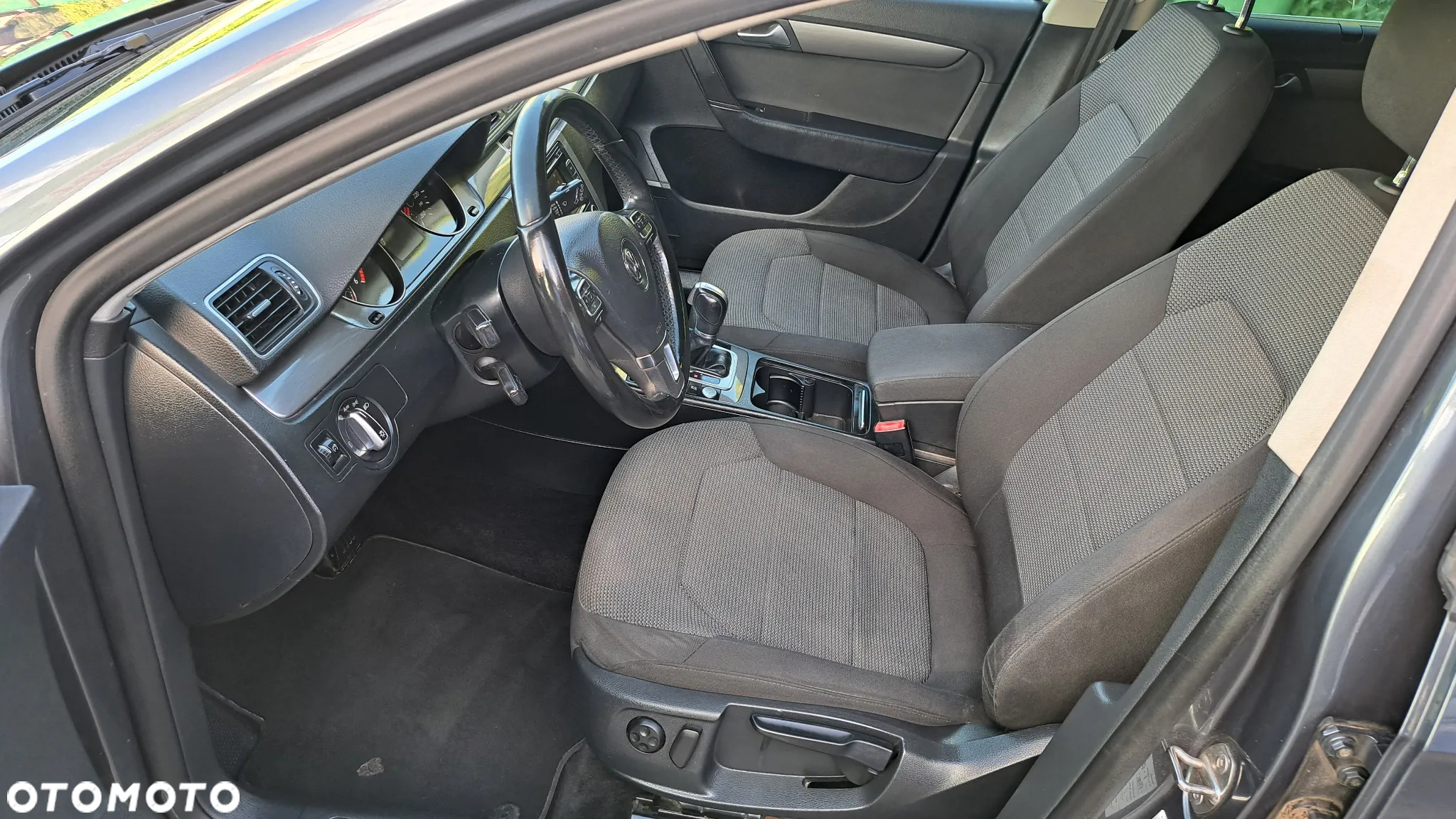 Volkswagen Passat 2.0 TDI Highline DSG - 15
