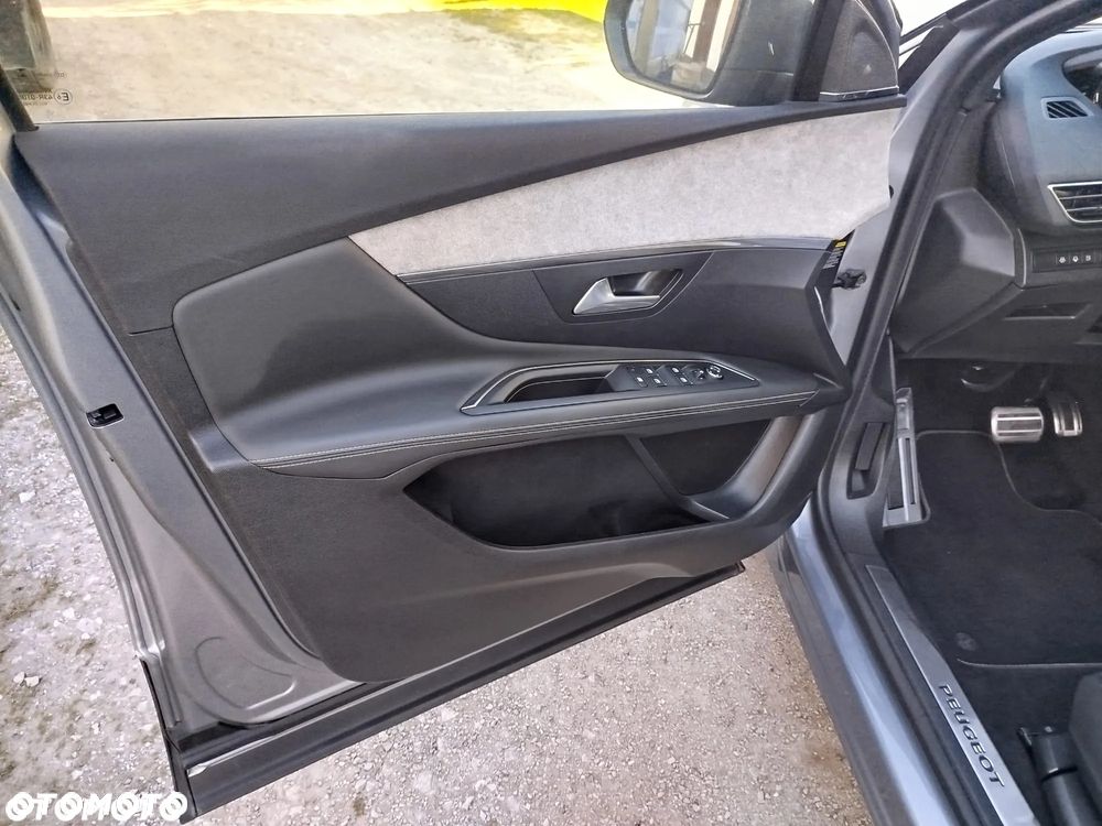 Peugeot 3008 PureTech 180 Stop & Start GPF EAT8 GT - 26