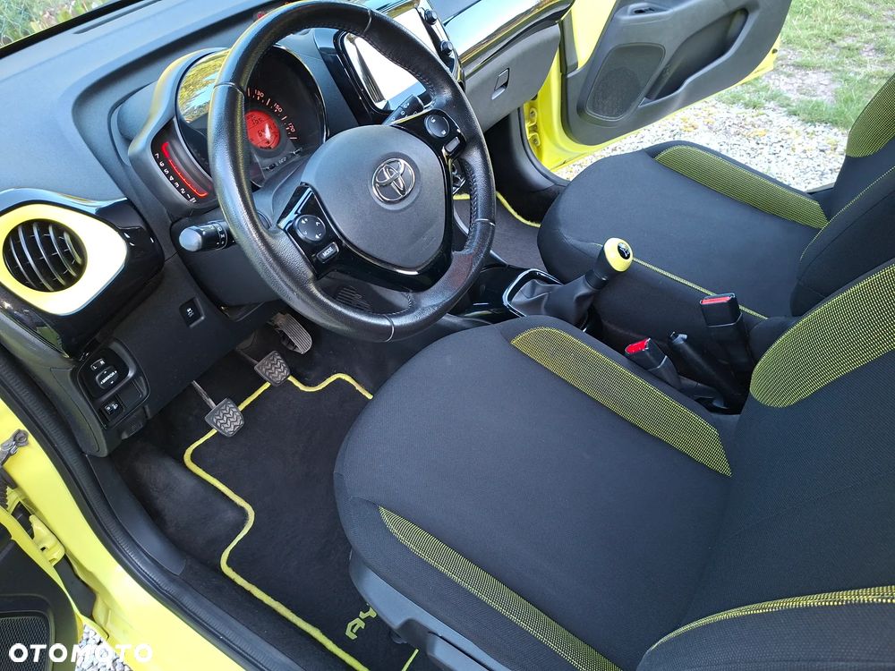Toyota Aygo 1.0 VVT-i Sprint EU6 - 17