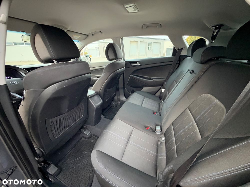 Hyundai Tucson blue 1.6 GDi 2WD Navi - 15
