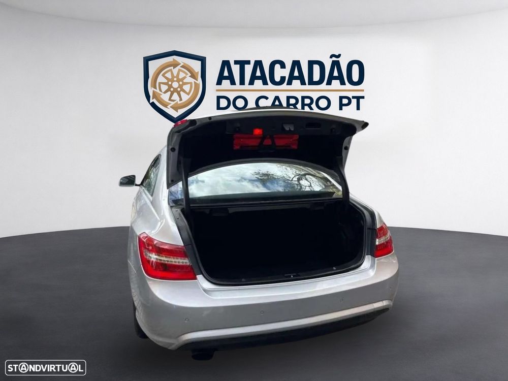Mercedes-Benz E 250 - 21