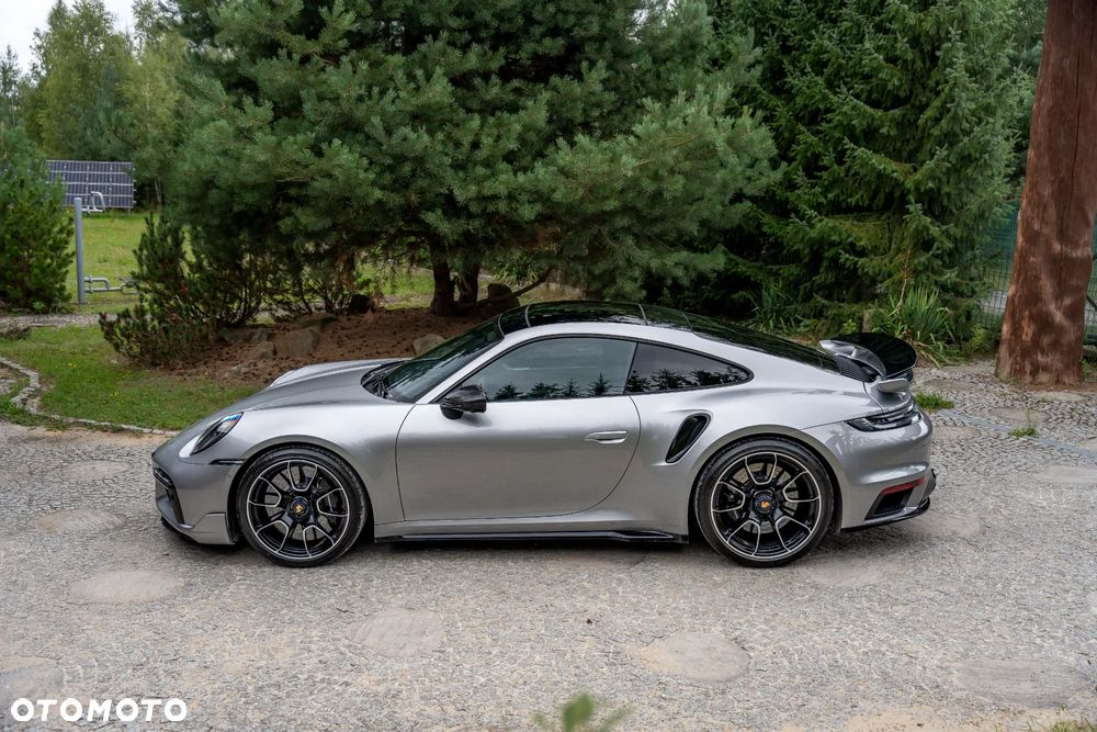 Porsche 911 Turbo S - 8