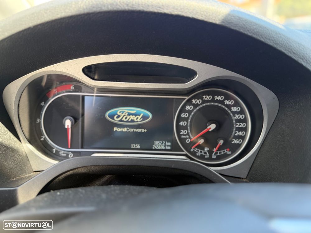 Ford S-Max 2.0 TDCi Titanium 7L - 3
