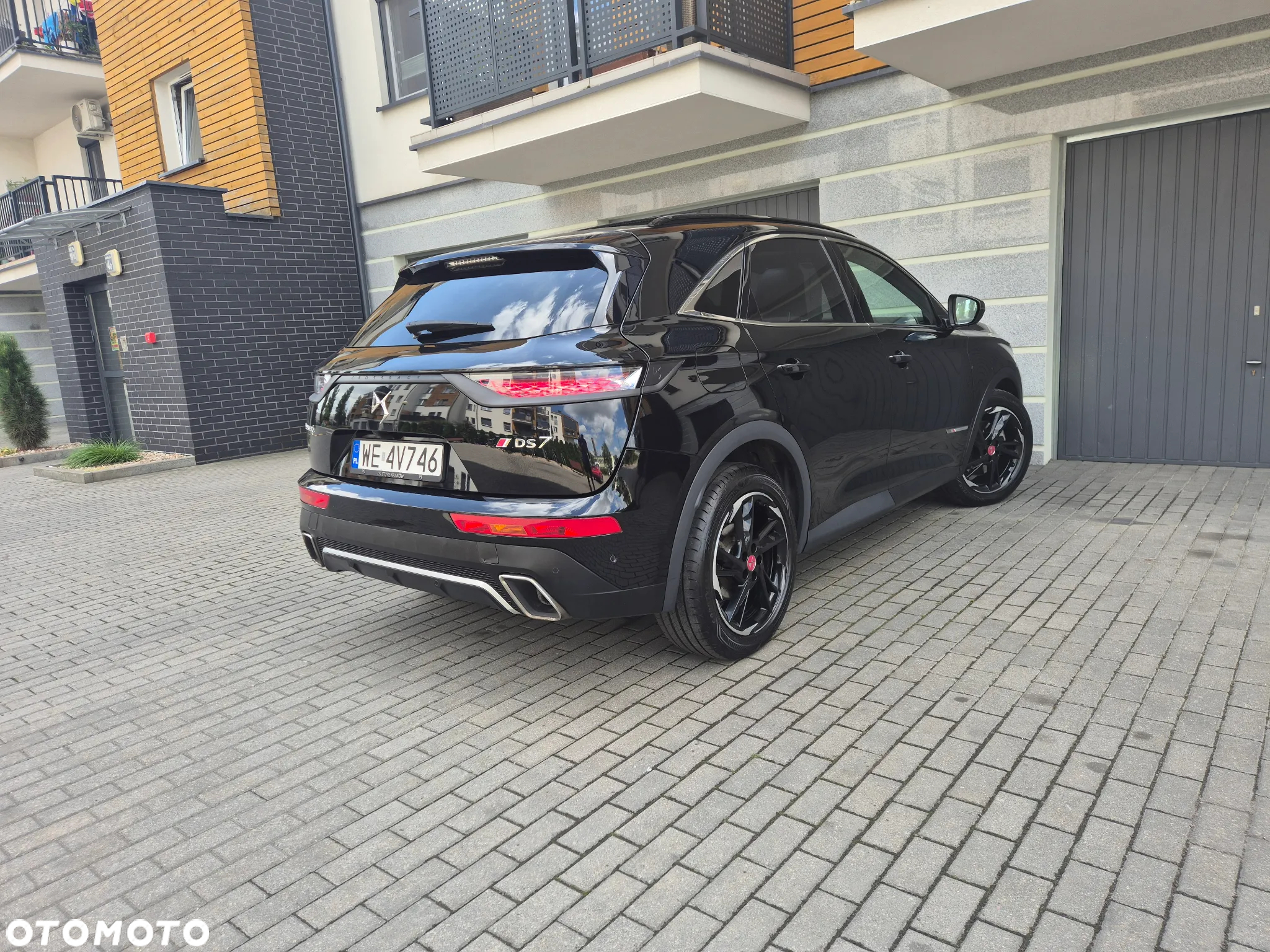 DS Automobiles DS 7 Crossback 1.6 E-Tense 4x4 Bastille + - 5