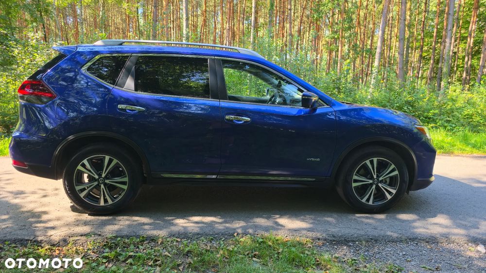 Nissan Rogue - 10