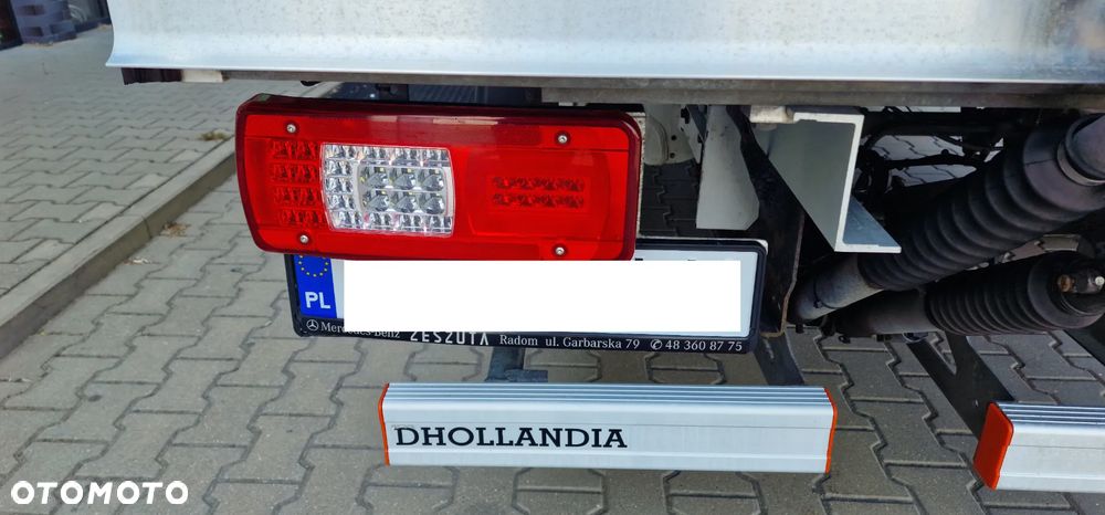 Mercedes-Benz Sprinter - 13