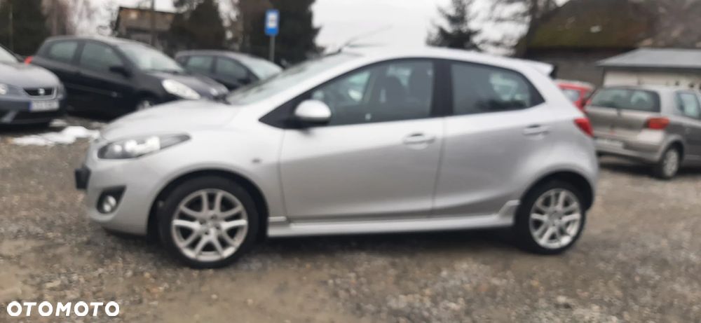 Mazda 2 - 19