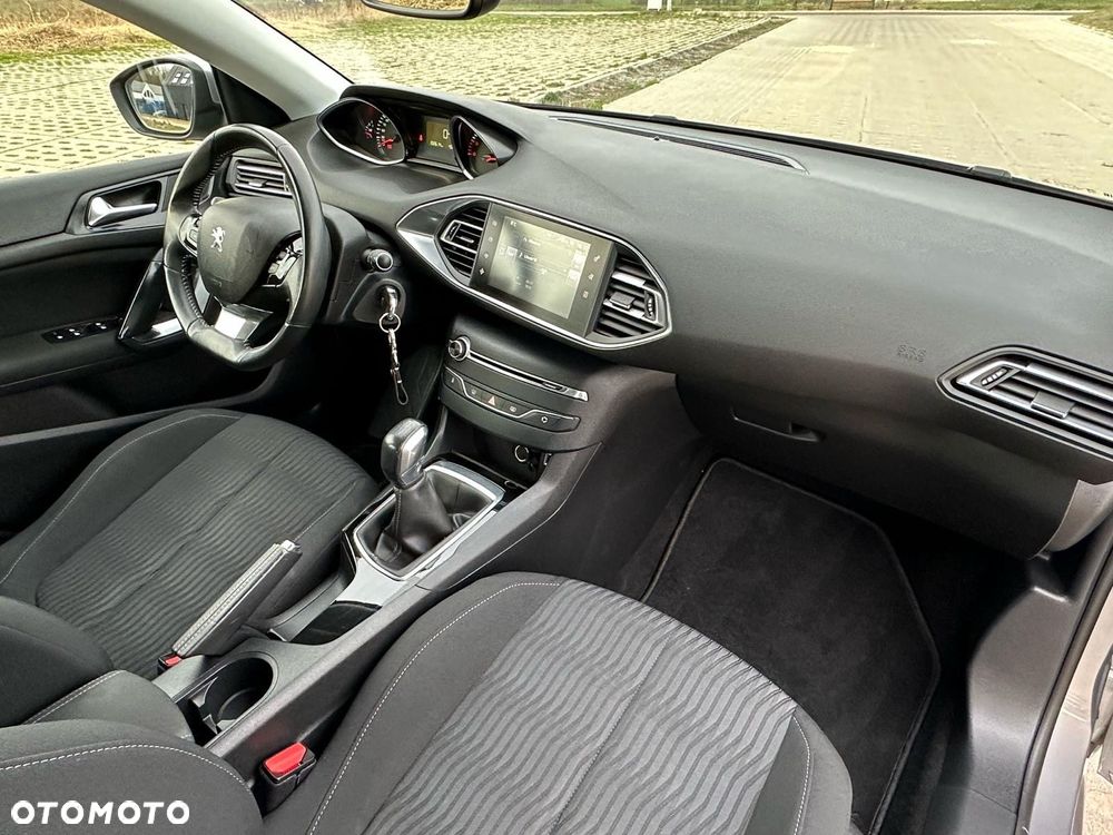 Peugeot 308 1.6 HDi Active - 19