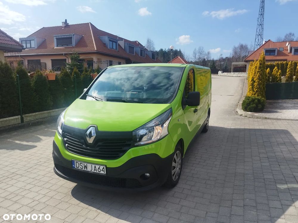 Renault Trafic - 1