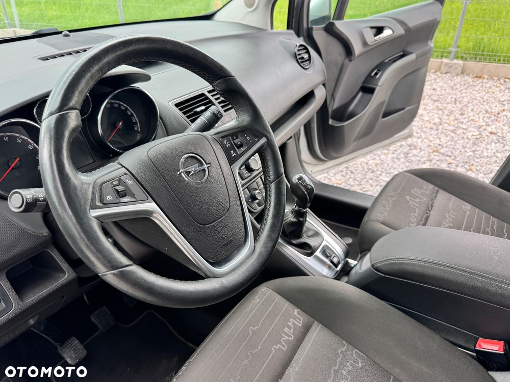 Opel Meriva - 22