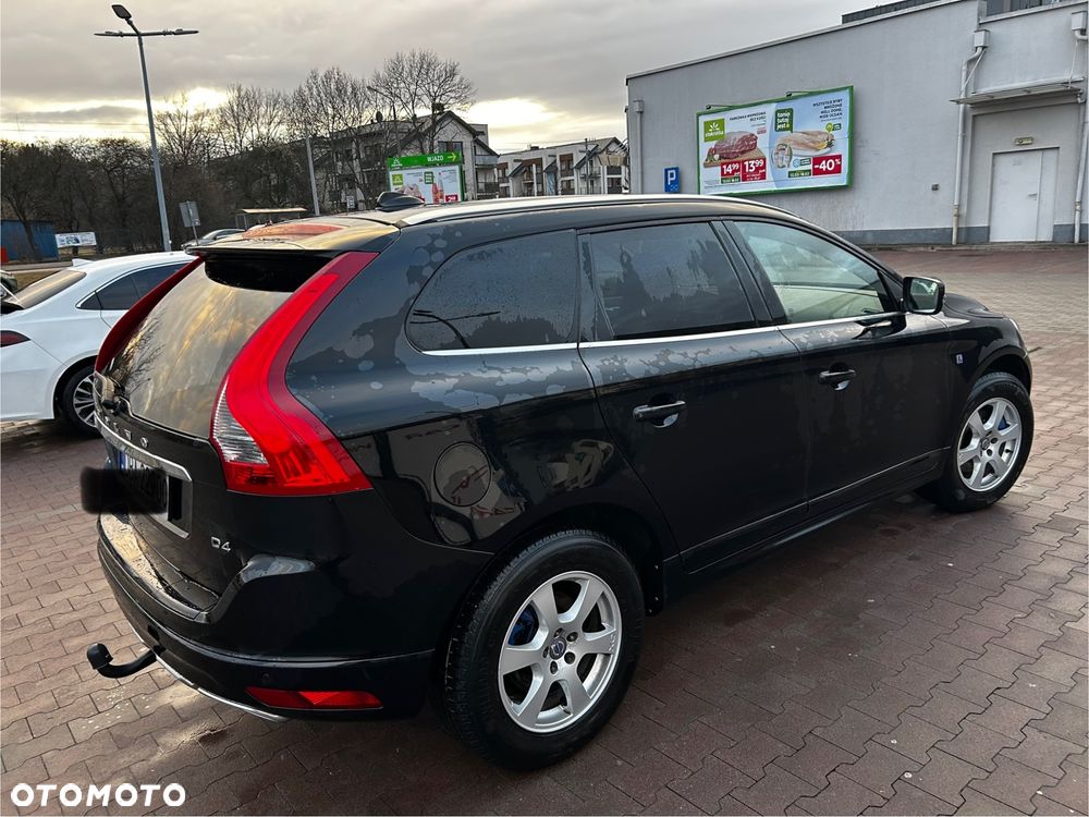 Volvo XC 60 D4 Drive-E Ocean Race - 16