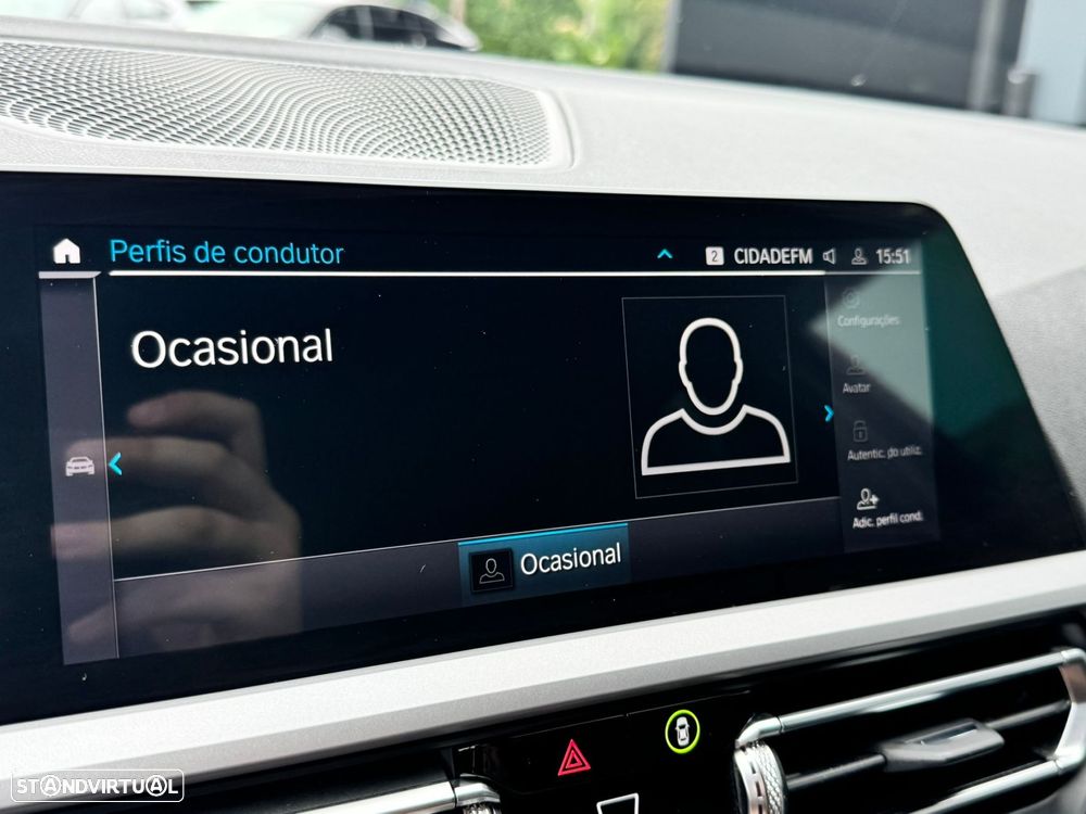 BMW 320 e Touring Auto - 44