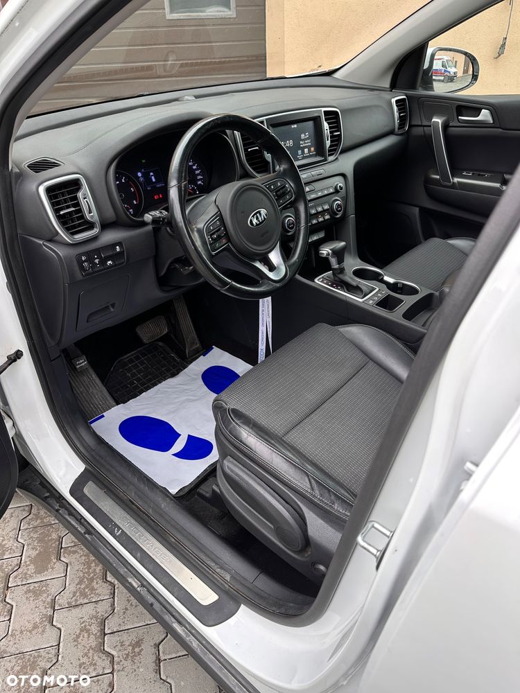 Kia Sportage - 10