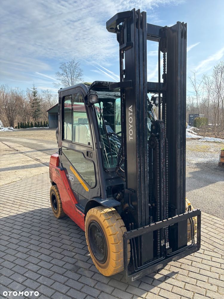 Toyota 8FGF30  Tonero 3t Tony LPG BENZYNA triplex - 3