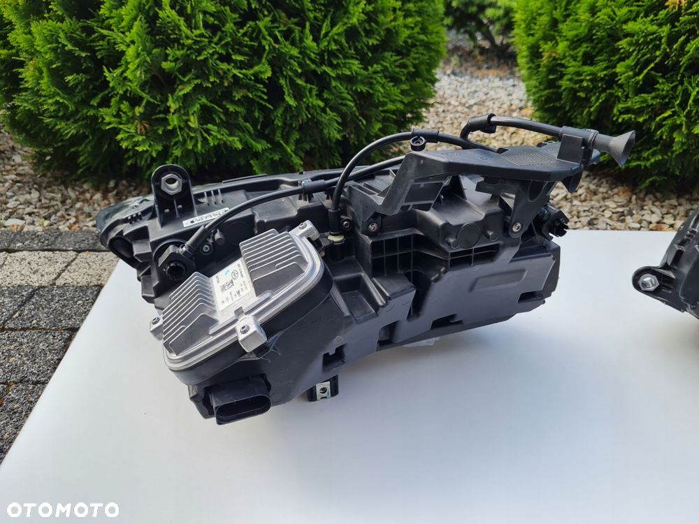 BUGATTI CHIRON 5B4 Lampy przód Full Led Matrix Carbon 1 Of 500 Super Sport 300+ Pur Sport - 12