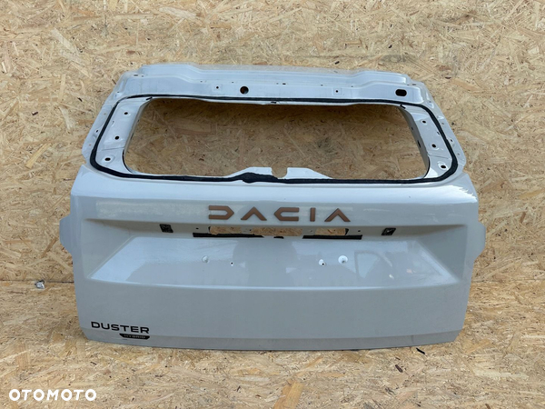 Dacia Duster III klapa tylna klapa bagażnika oryginalna