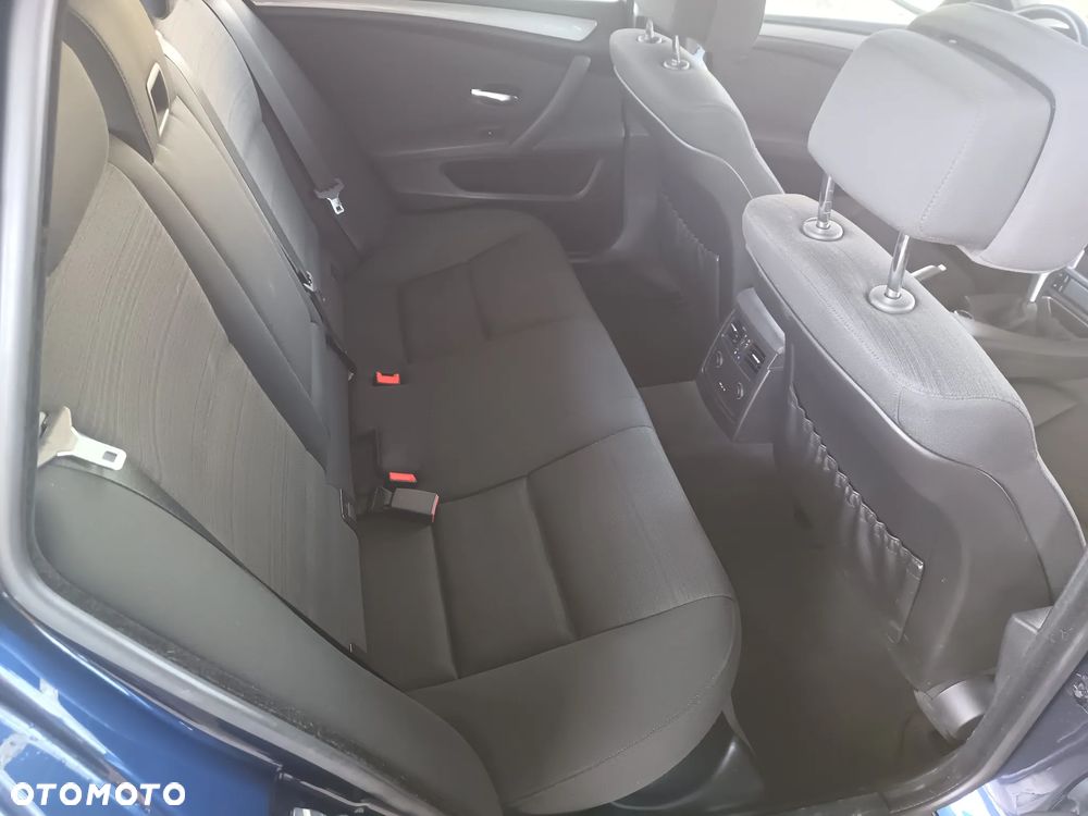 BMW Seria 5 520d - 16