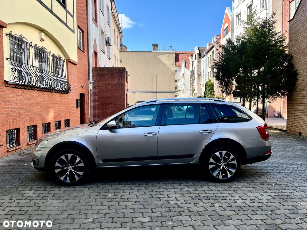 Skoda Octavia 2.0 TDI 4x4 Scout - 6