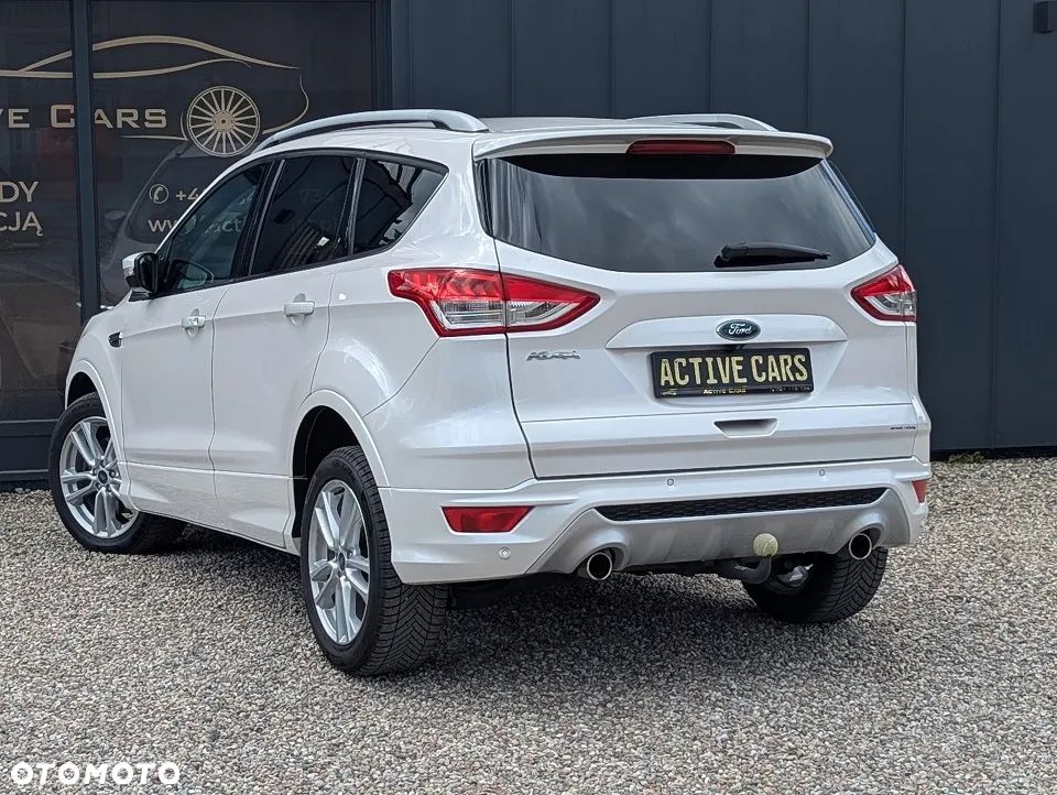 Ford Kuga 2.0 TDCi 4x4 Titanium - 12