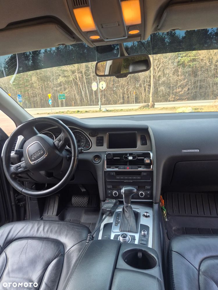 Audi Q7 3.0 TDI Quattro Tiptronic - 9