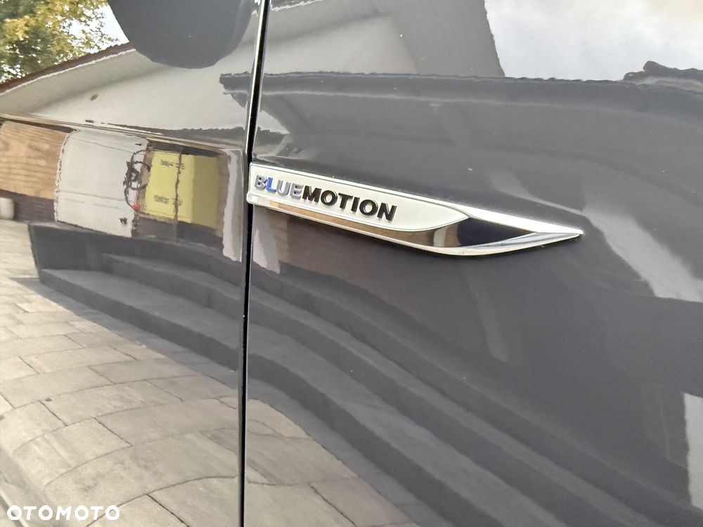 Volkswagen Golf - 24