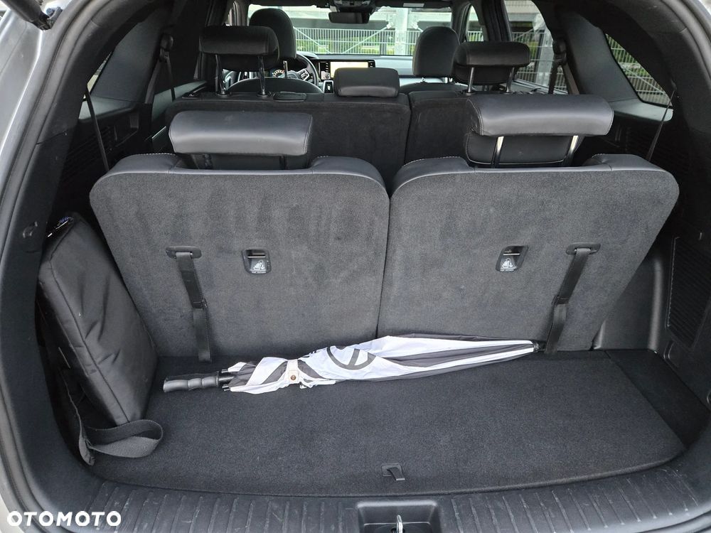 Kia Sorento - 40