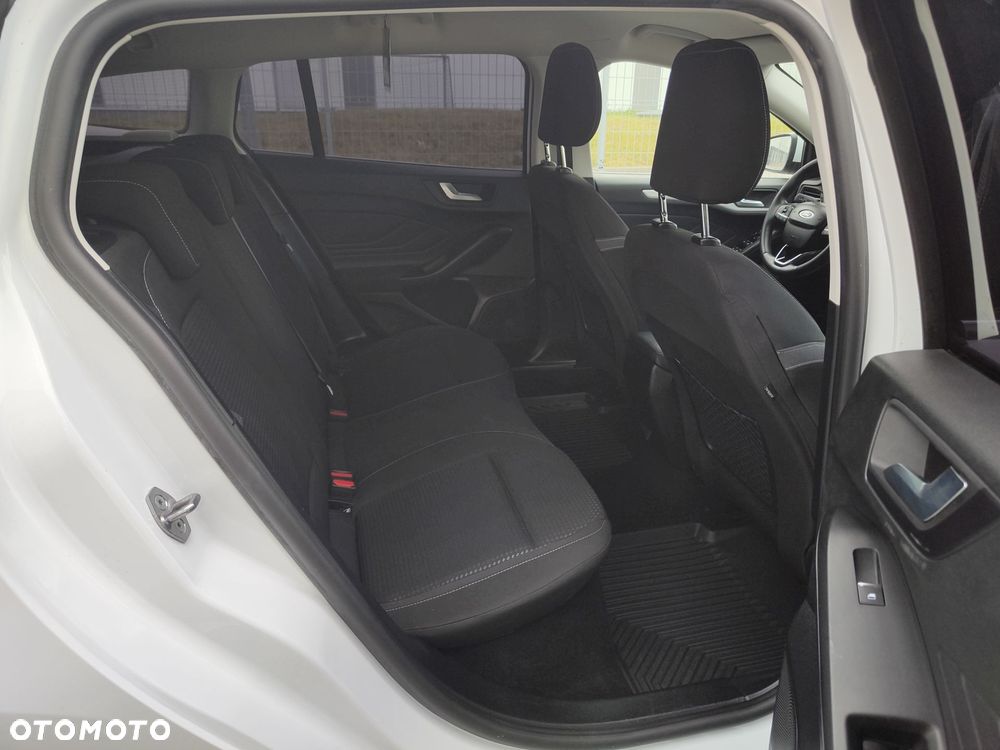Ford Focus 1.5 EcoBlue Start-Stopp-System COOL&CONNECT DESIGN - 13