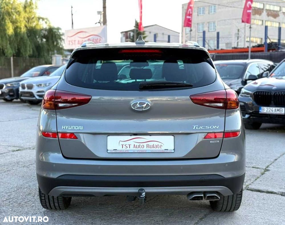 Hyundai Tucson - 8
