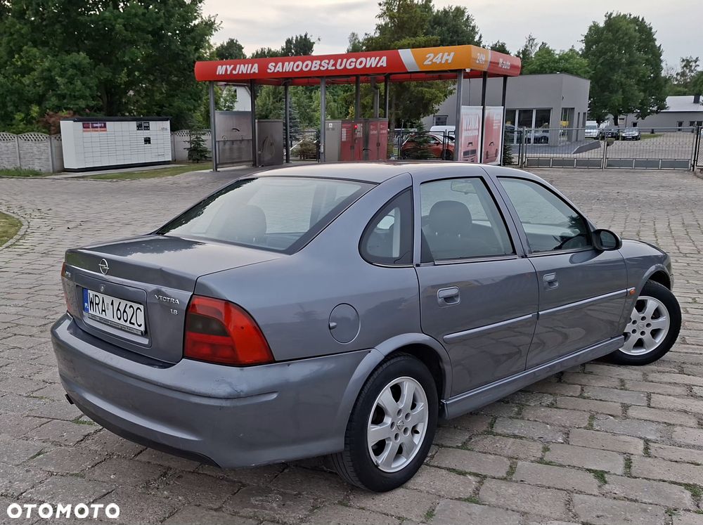 Opel Vectra - 3