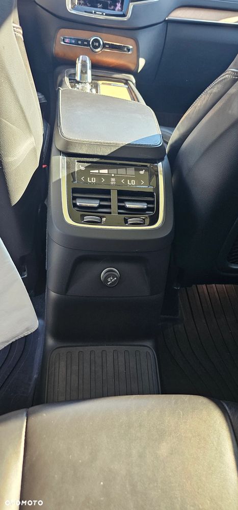 Volvo XC 90 T8 AWD Twin Engine Geartronic Inscription - 14