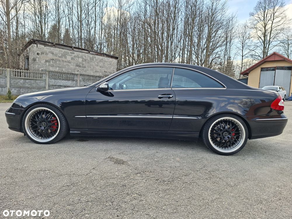 Mercedes-Benz CLK - 3