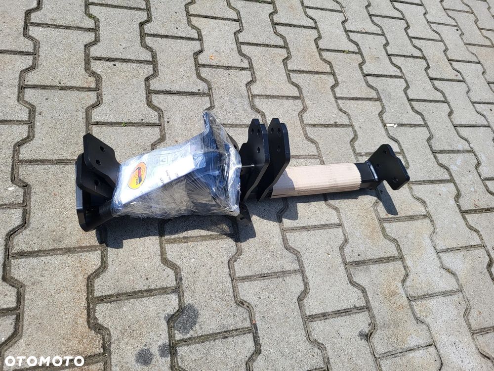 Hak holowniczy HYUNDAI TUSCON  07.2015 / 06.2018 2200 kg - 3