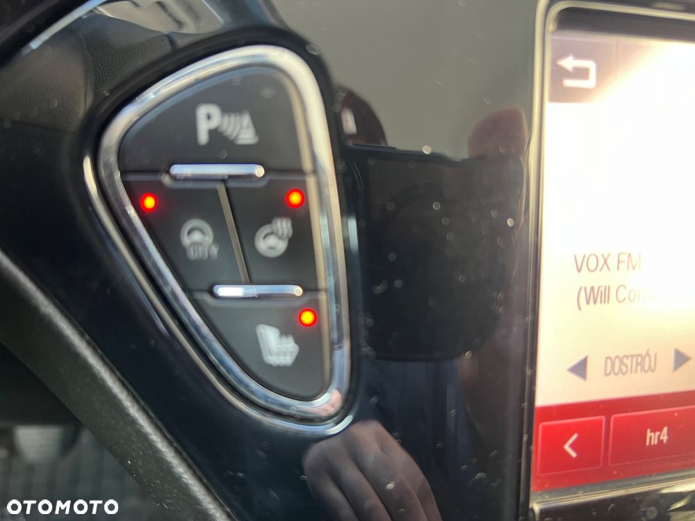 Opel Adam 1.4 Black Jack S&S - 26