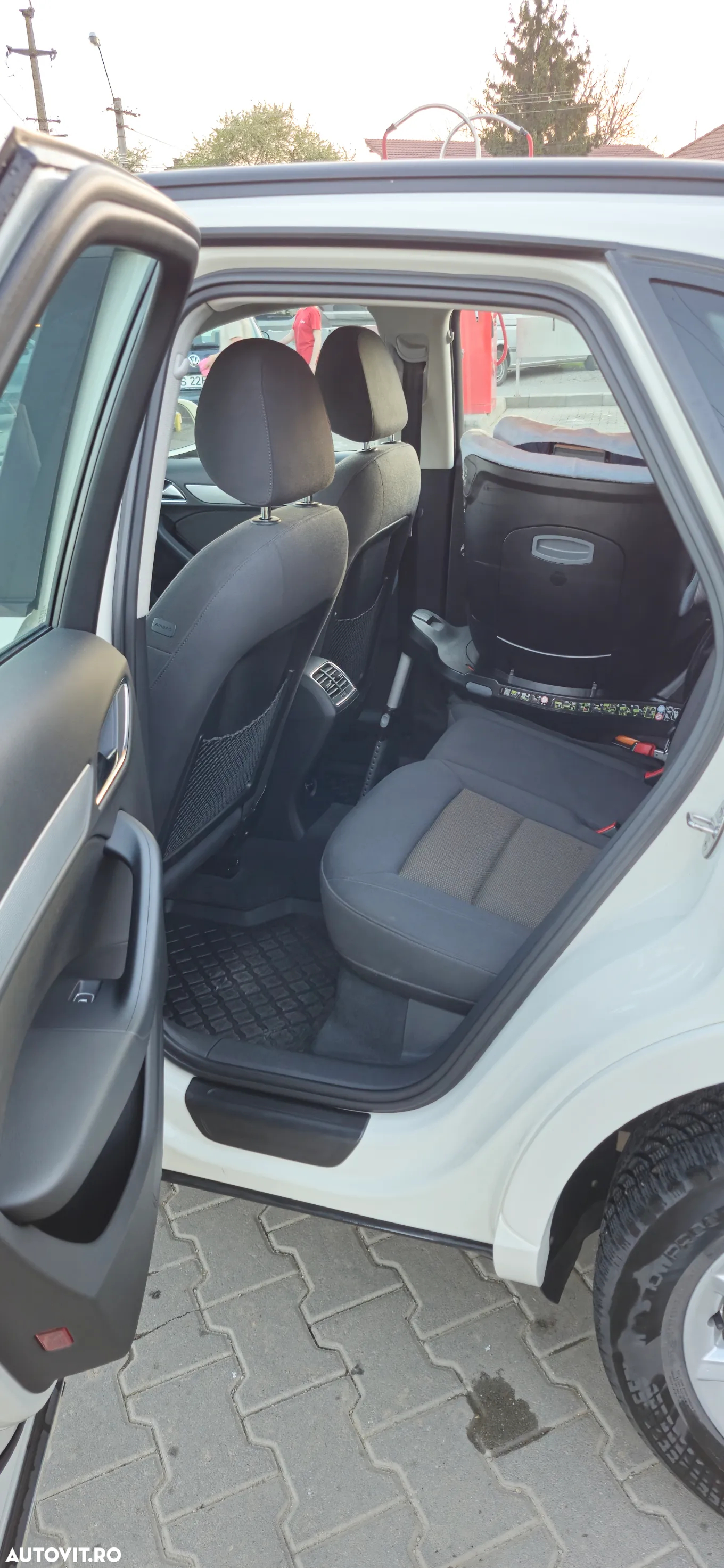 Audi Q3 2.0 TDI - 10