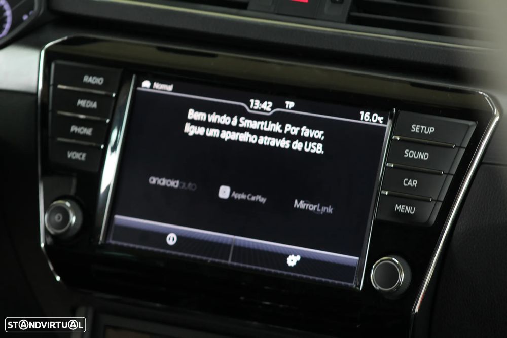 Skoda Superb Break 1.6 TDI Style DSG - 21