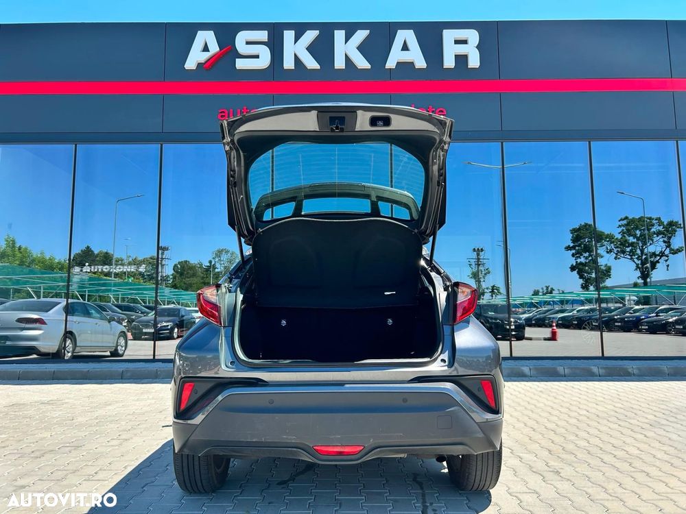 Toyota C-HR 1.8 HSD 4x2 CVT C-enter - 8