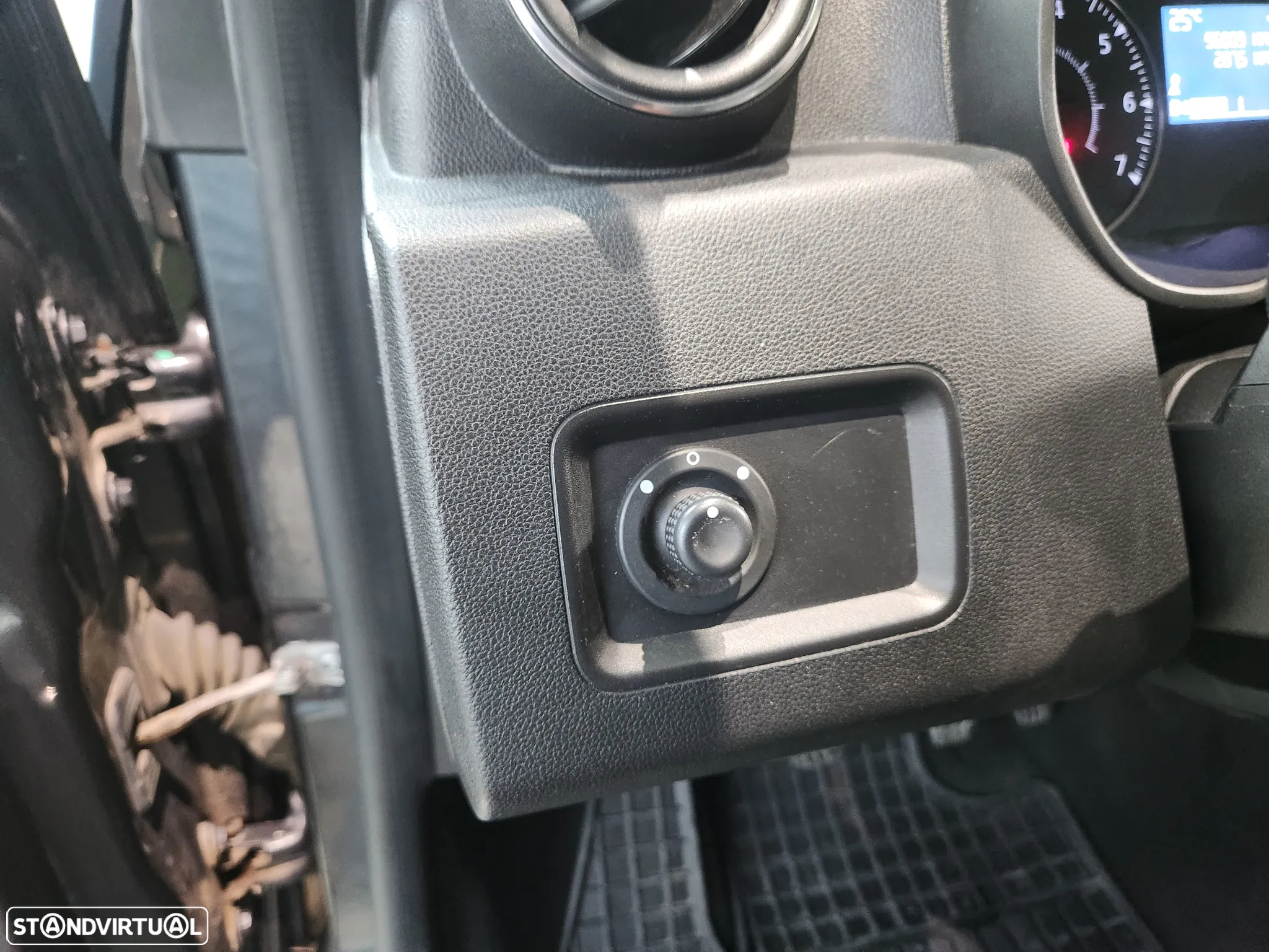 Dacia Duster 1.5 dCi Comfort - 25