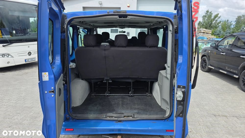 Renault Trafic L1H1 Passenger Lux - 10