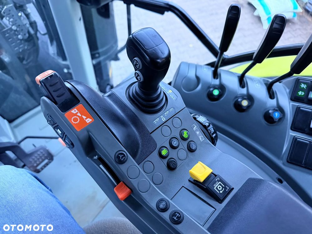 Claas Arion 510 - 21