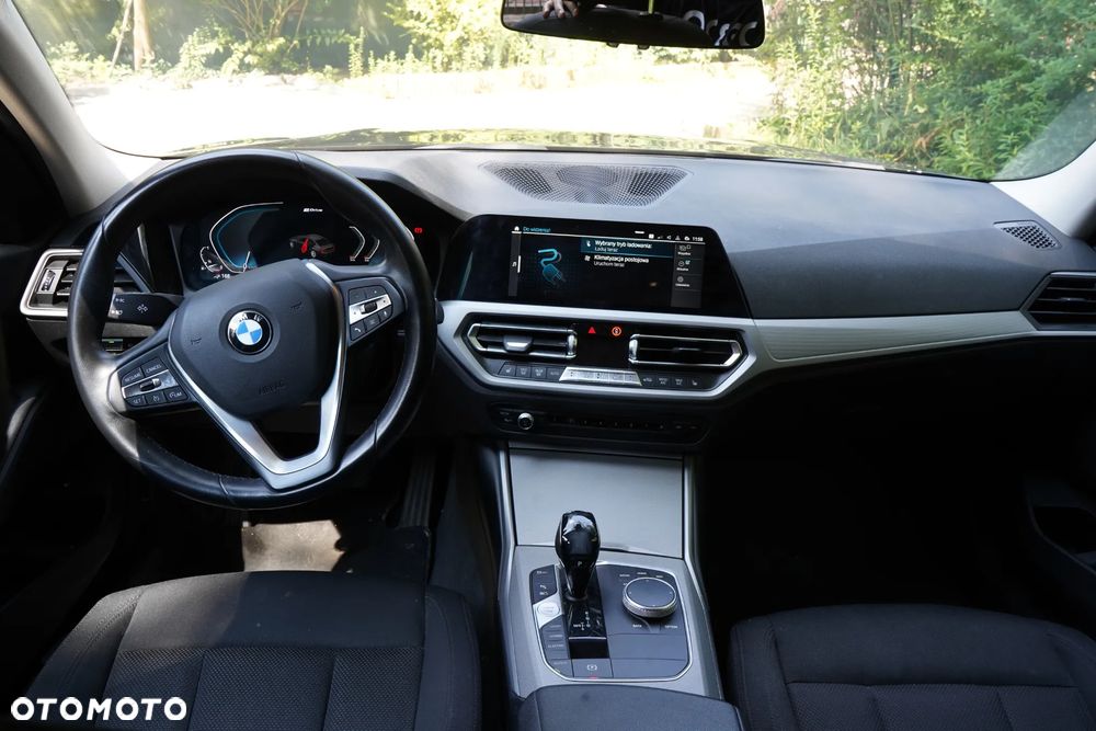 BMW Seria 3 - 10