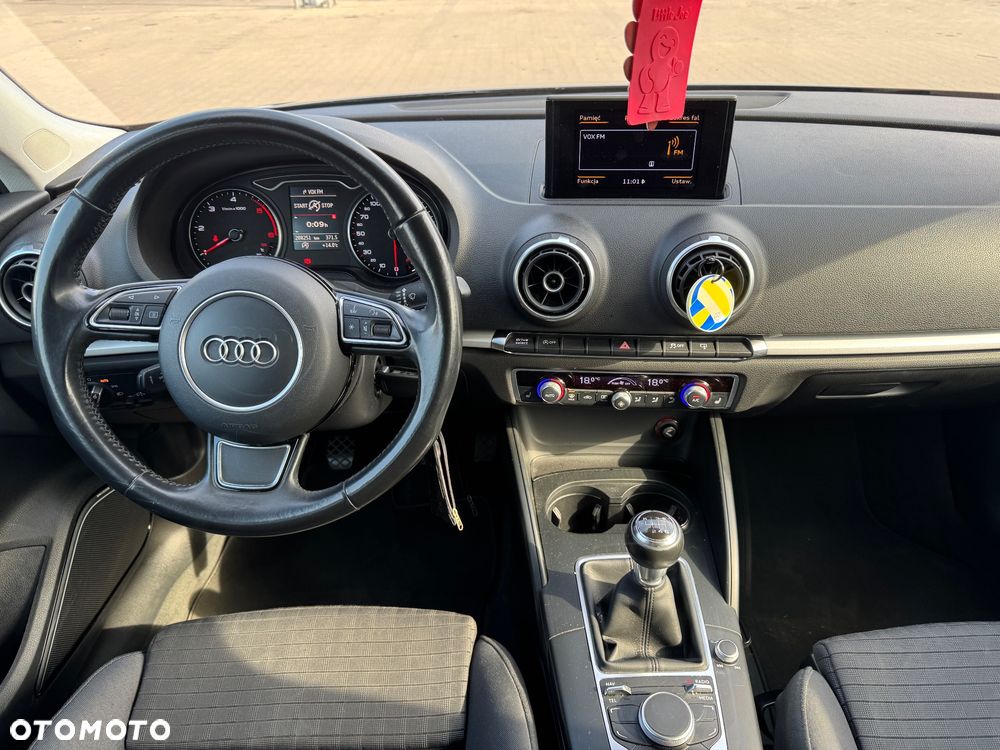 Audi A3 Sportback - 19