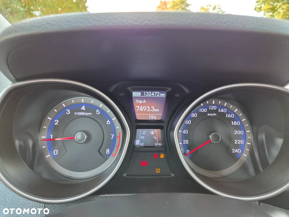 Hyundai i30 blue 1.4 Passion - 14
