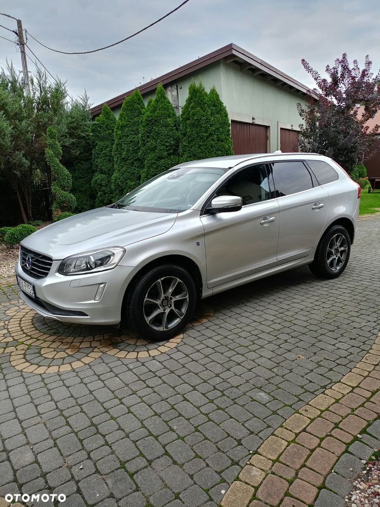Volvo XC 60 D4 Drive-E Ocean Race - 4
