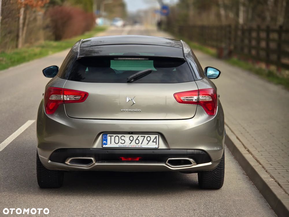 Citroën DS5 HDi 165 SportChic - 12