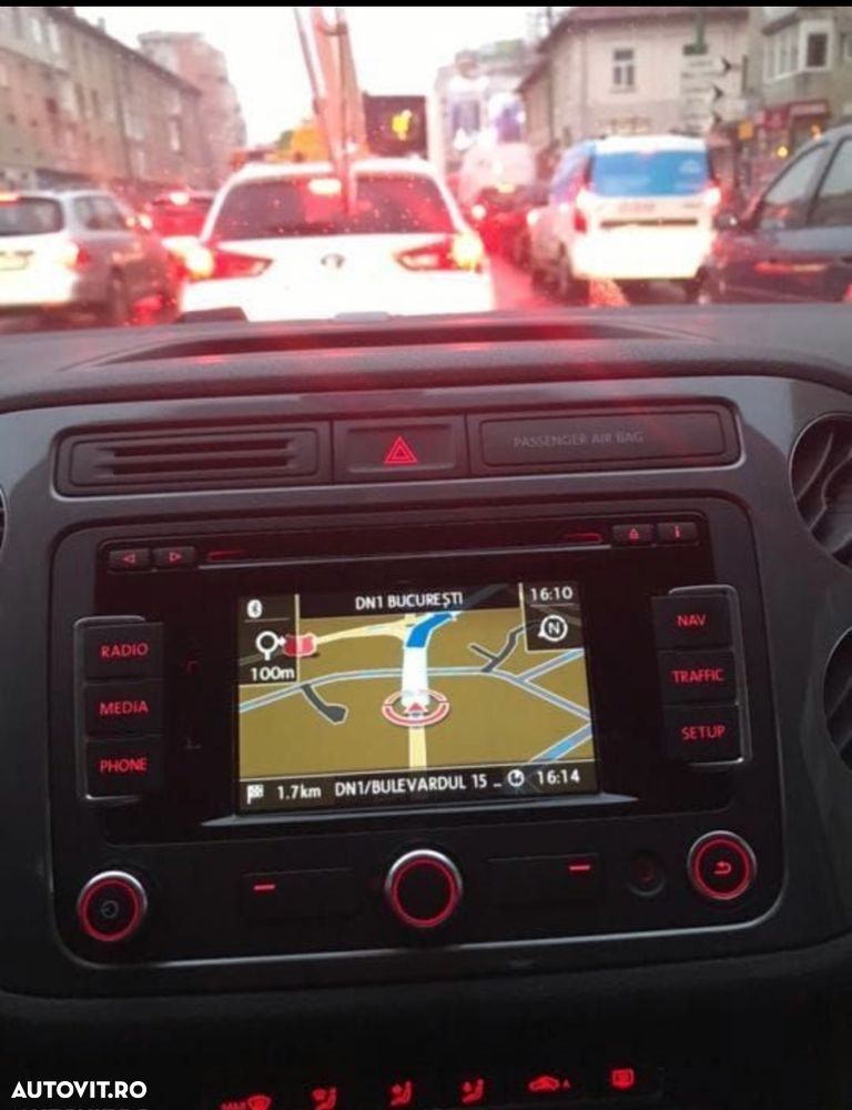 Volkswagen Tiguan 2.0 TDI DPF 4Motion DSG Cup Track & Style - 10