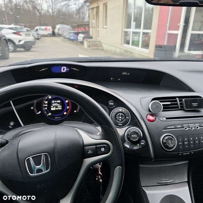 Honda Civic 1.4 Comfort - 9