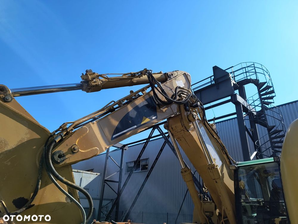 Caterpillar 325 C - 4