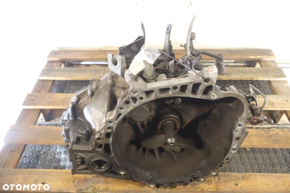 SKRZYNIA BIEGÓW 6 BIEGOWA TOYOTA COROLLA VERSO E120 2.2D4D 25150-1K - 5