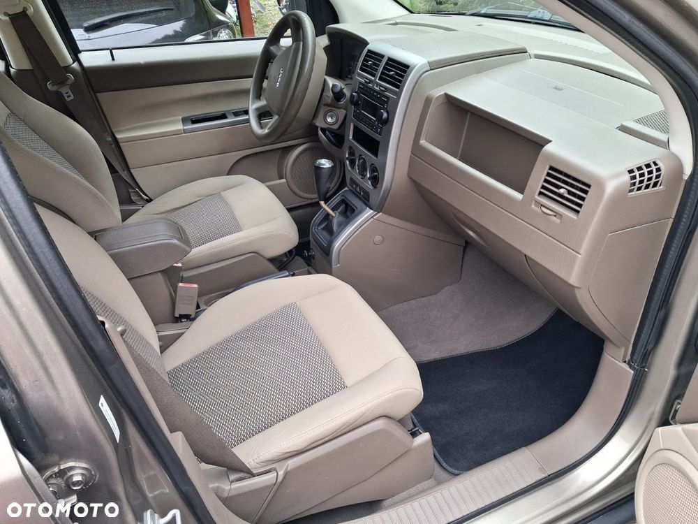 Jeep Compass 2.4I 4x4 Sport - 11