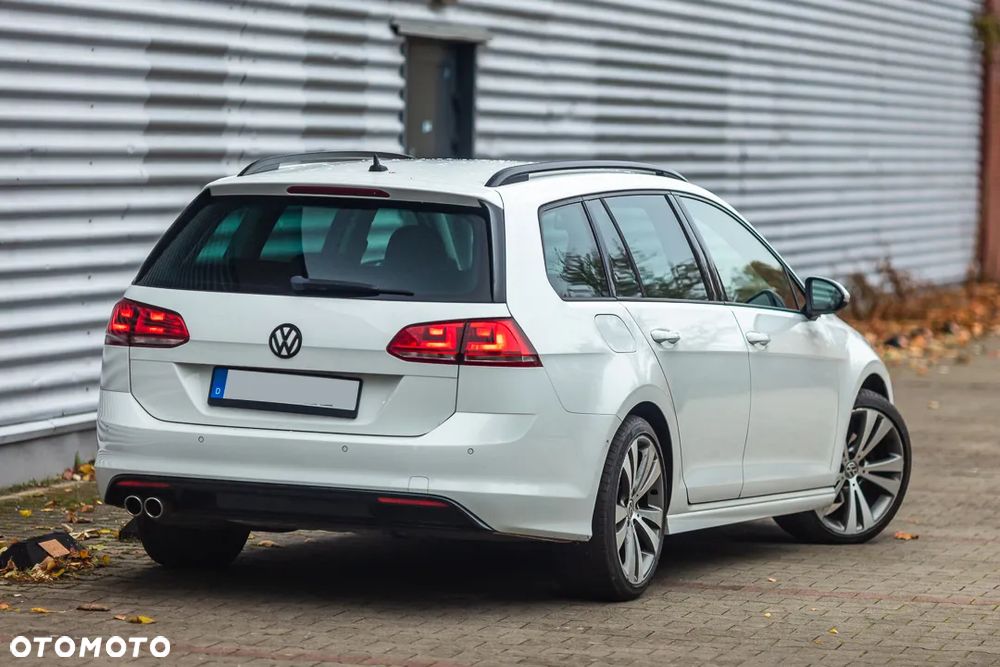 Volkswagen Golf 2.0 BlueTDI Cup - 16